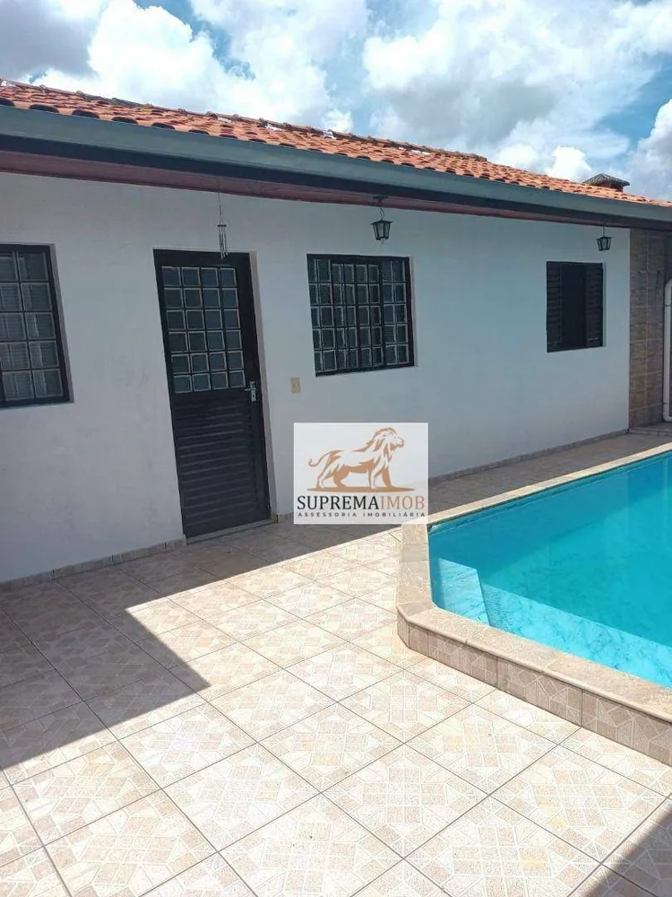 Casa, 3 quartos, 190 m² - Foto 1
