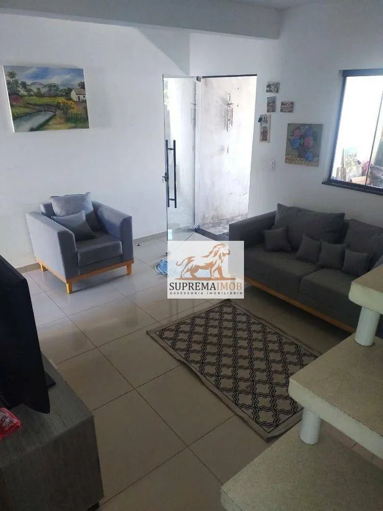 Casa, 3 quartos, 158 m² - Foto 2