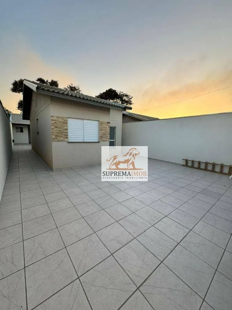 Casa, 2 quartos, 70 m² - Foto 1