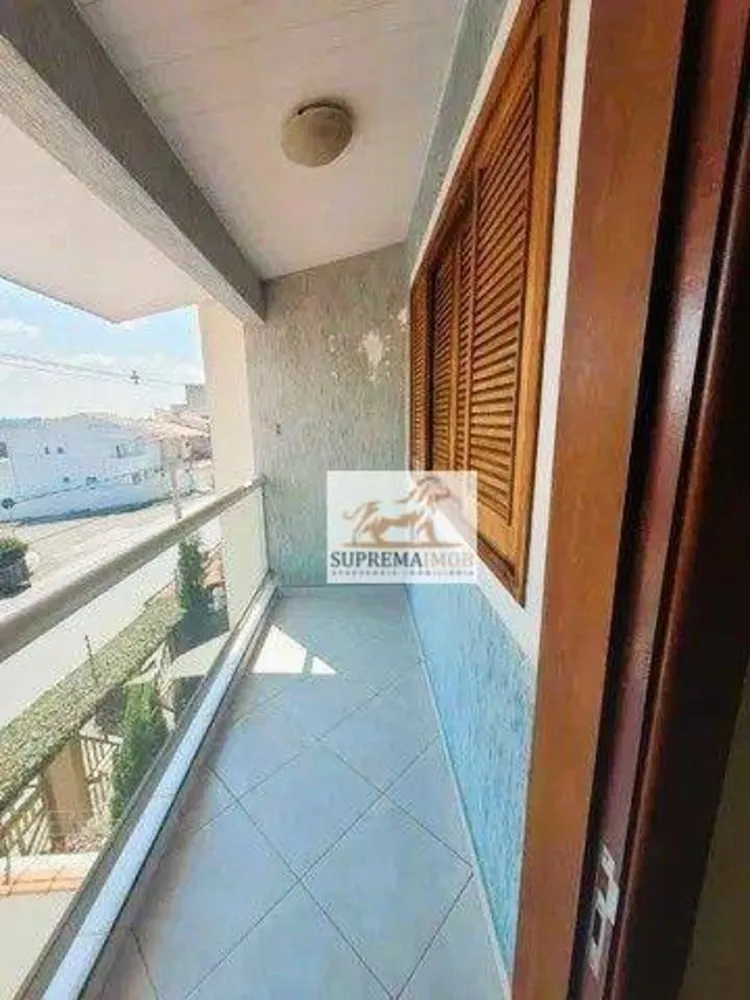 Casa, 3 quartos, 190 m² - Foto 2