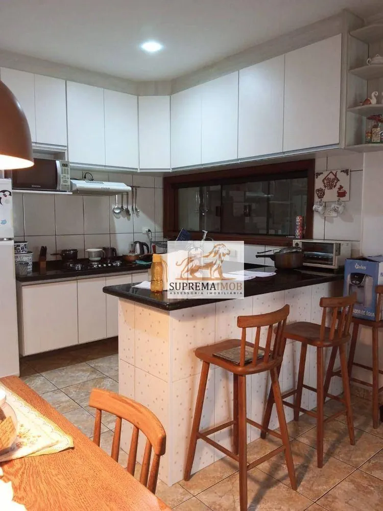Casa, 3 quartos, 159 m² - Foto 1