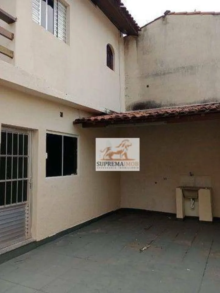 Casa, 3 quartos, 200 m² - Foto 3