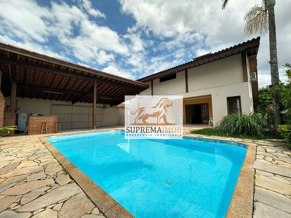 Casa, 4 quartos, 600 m² - Foto 1