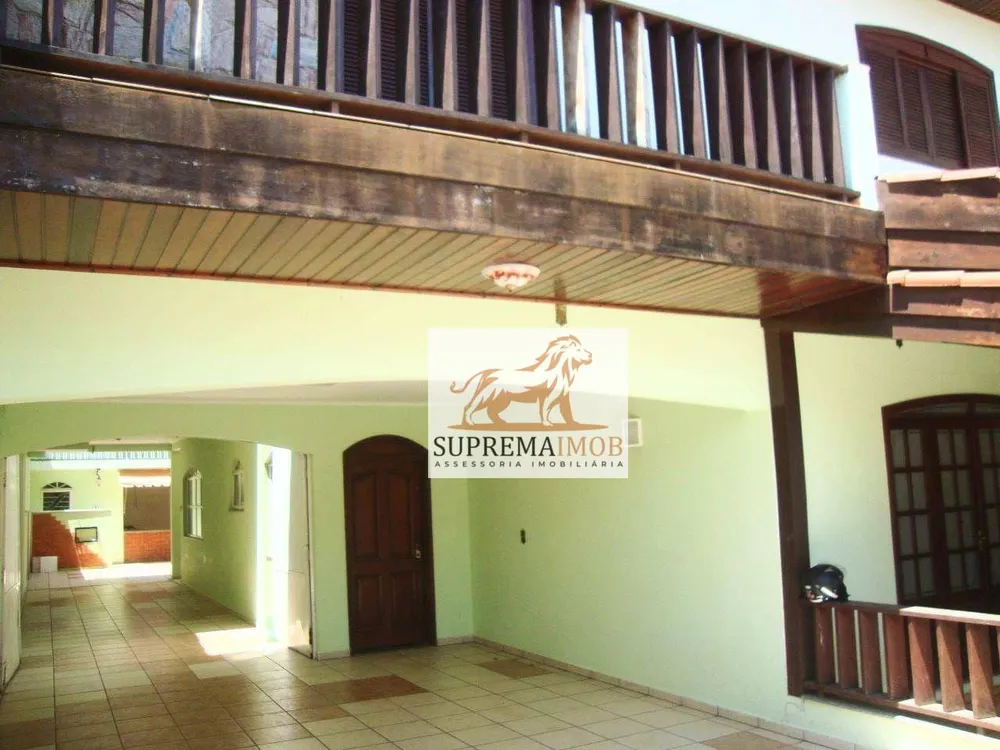 Casa, 4 quartos, 431 m² - Foto 1