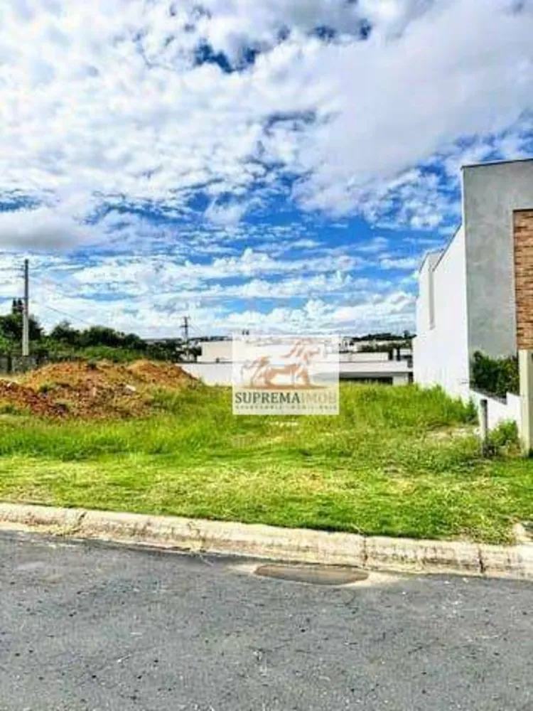 Loteamento e Condomínio, 280 m² - Foto 1