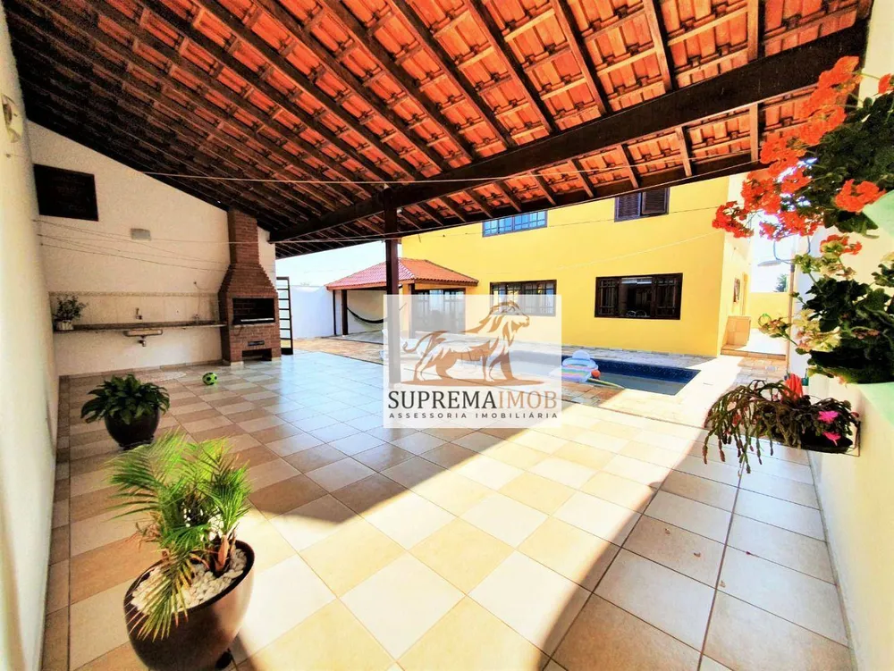 Casa de Condomínio, 4 quartos - Foto 1