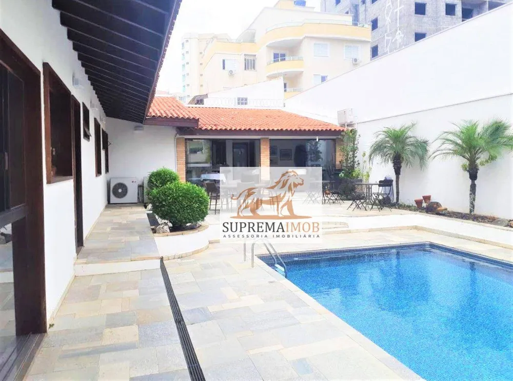 Casa, 3 quartos, 560 m² - Foto 2