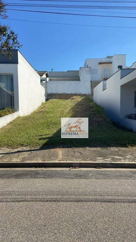 Loteamento e Condomínio, 154 m² - Foto 1