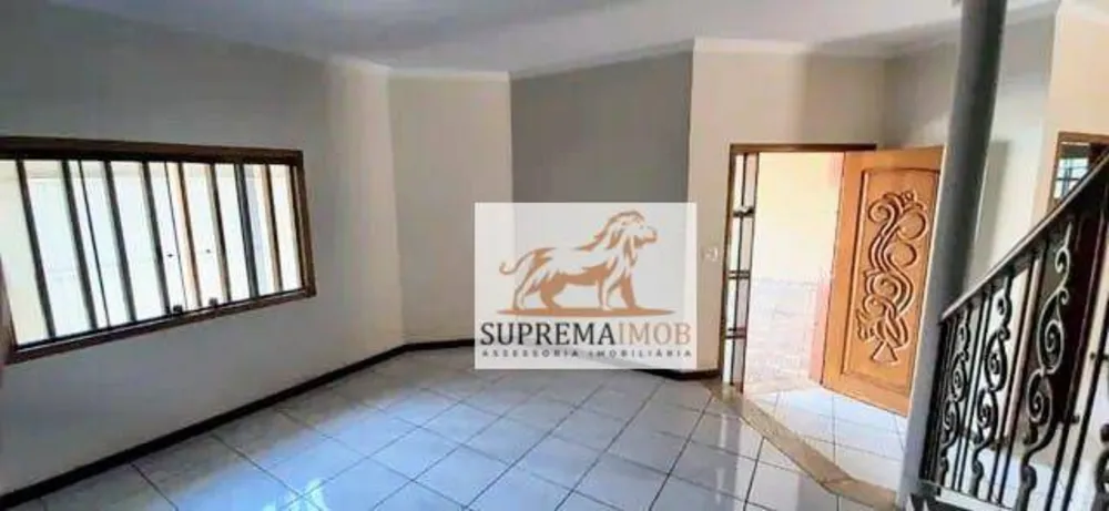 Casa, 3 quartos, 180 m² - Foto 2