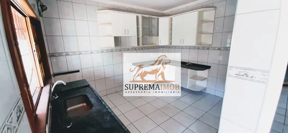 Casa, 3 quartos, 180 m² - Foto 4