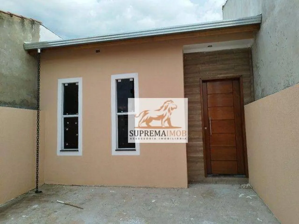 Casa, 2 quartos, 67 m² - Foto 1