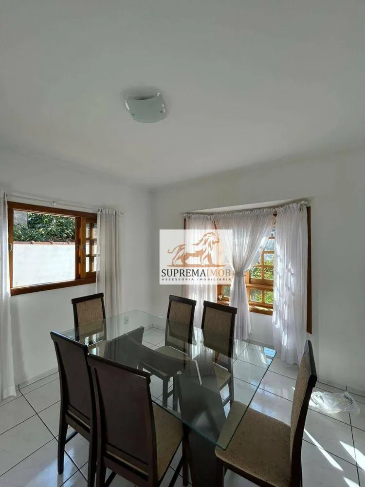 Casa, 3 quartos, 176 m² - Foto 3