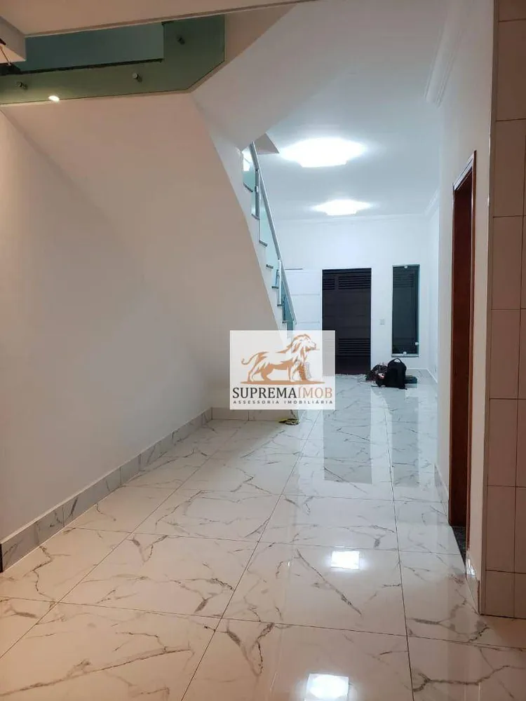Casa, 3 quartos, 137 m² - Foto 1