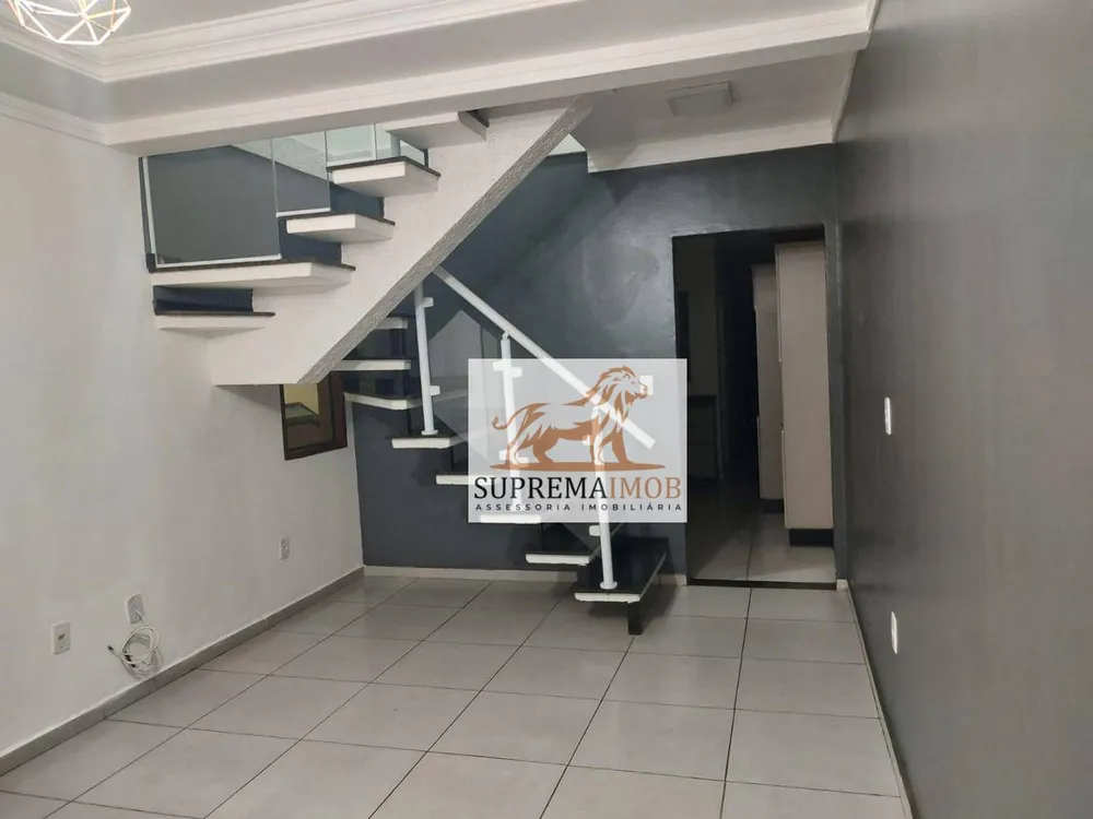 Casa, 2 quartos, 250 m² - Foto 1