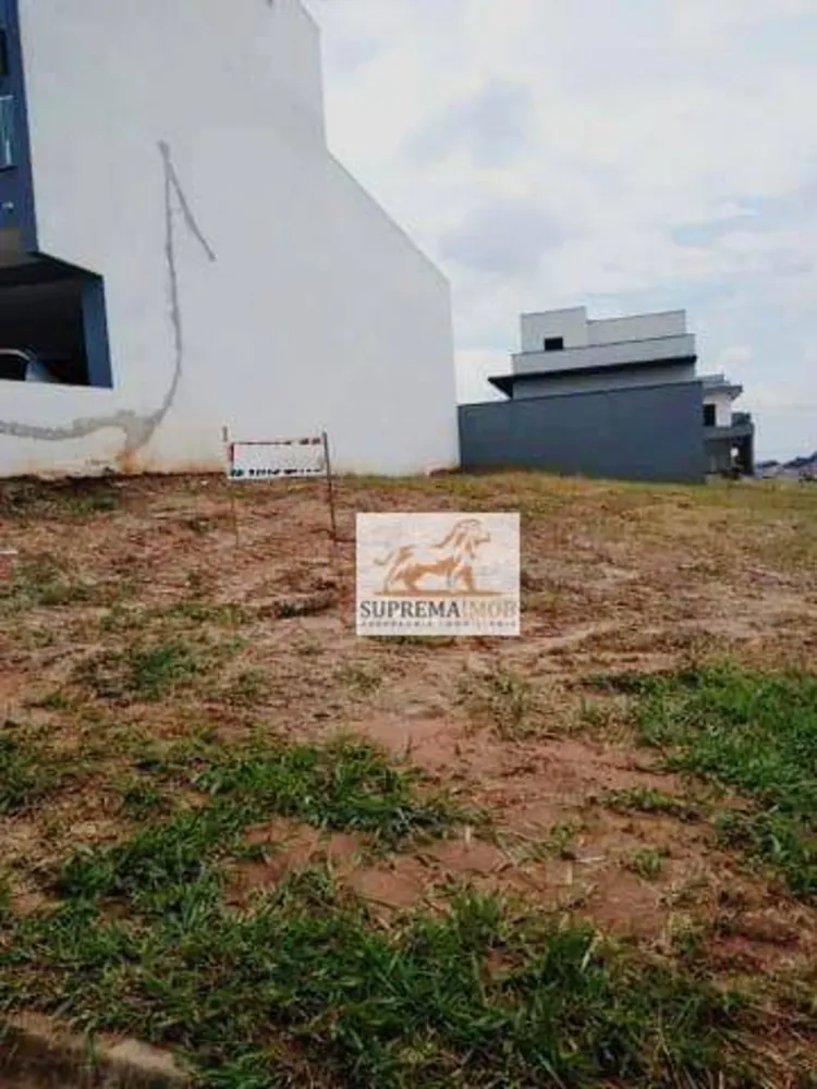 Loteamento e Condomínio, 200 m² - Foto 1