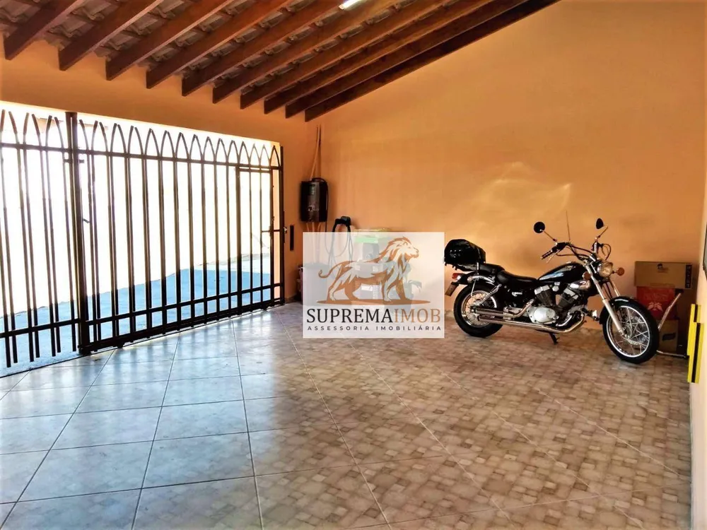 Casa, 3 quartos, 129 m² - Foto 2