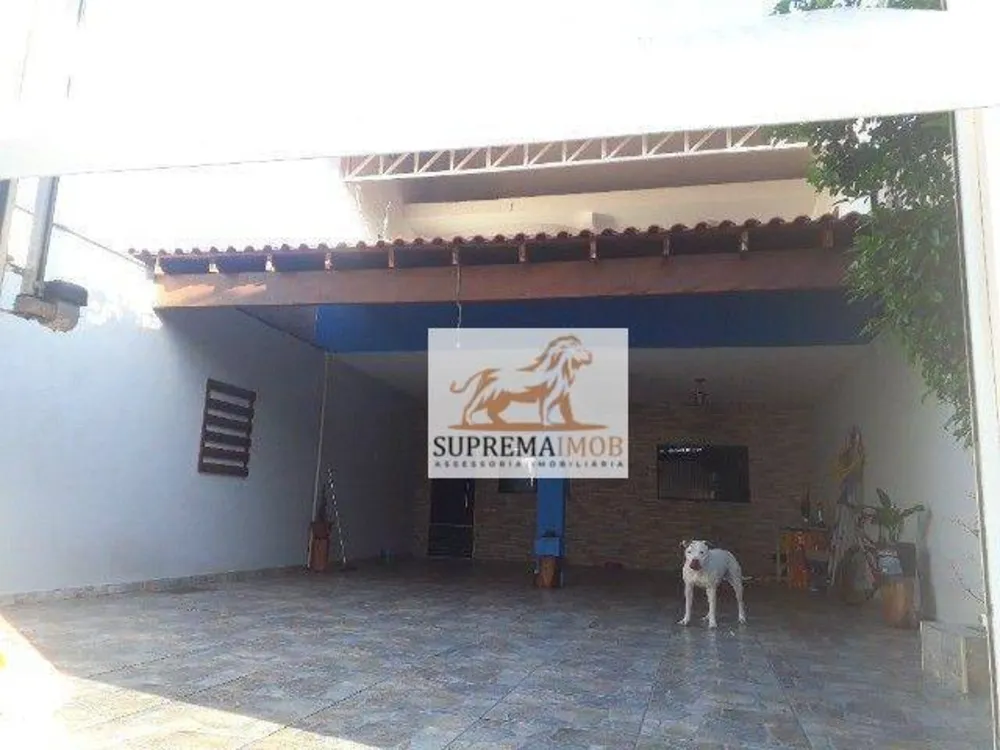 Casa, 3 quartos, 200 m² - Foto 1