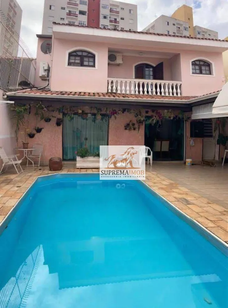 Casa, 3 quartos, 404 m² - Foto 1
