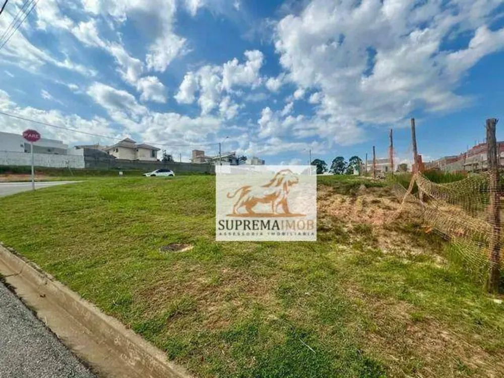Loteamento e Condomínio, 500 m² - Foto 1