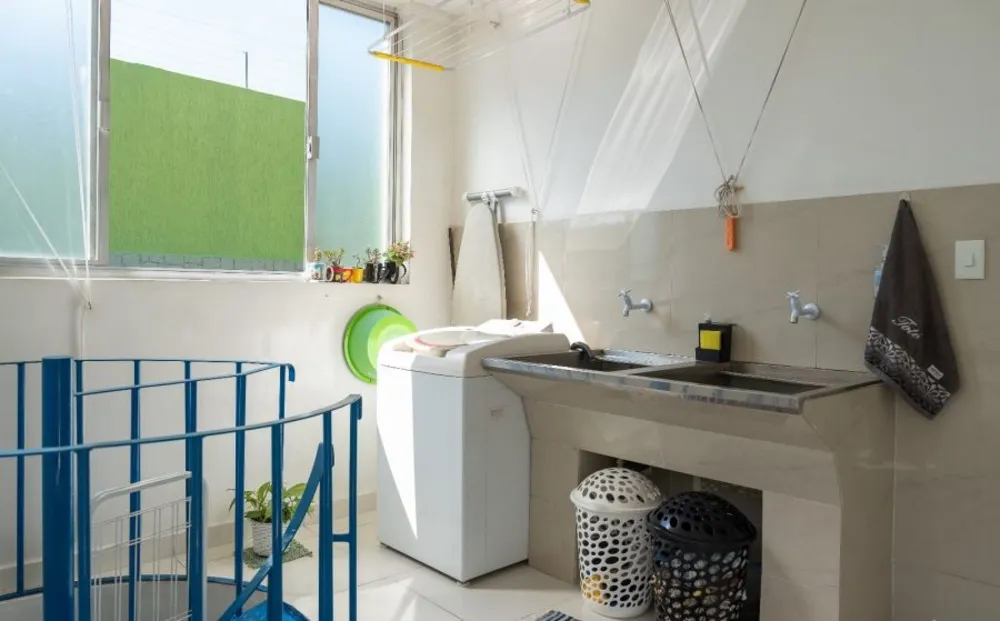 Casa de Condomínio, 4 quartos - Foto 1