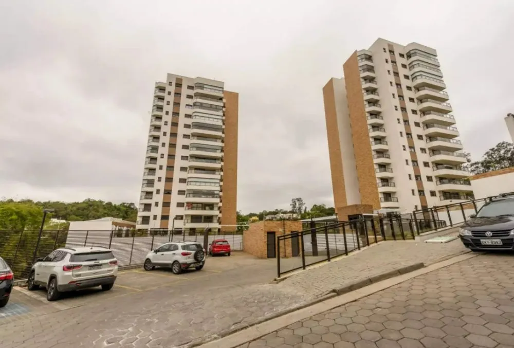 Apartamento, 3 quartos, 193 m² - Foto 2