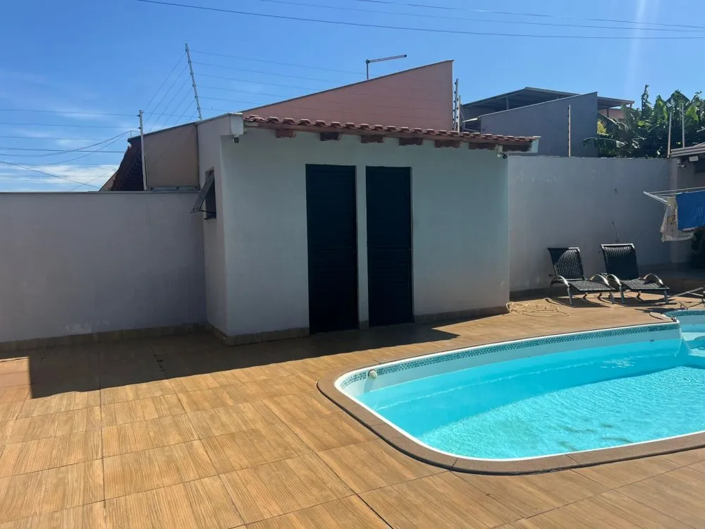 Casa, 3 quartos, 136 m² - Foto 2