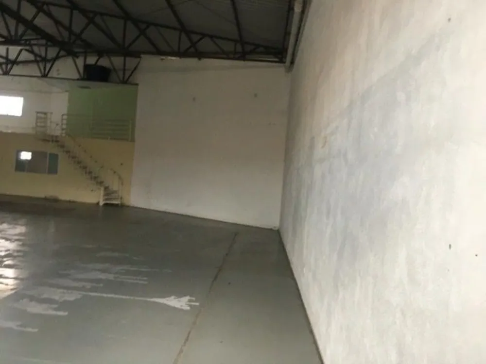 Depósito-Galpão, 488 m² - Foto 1