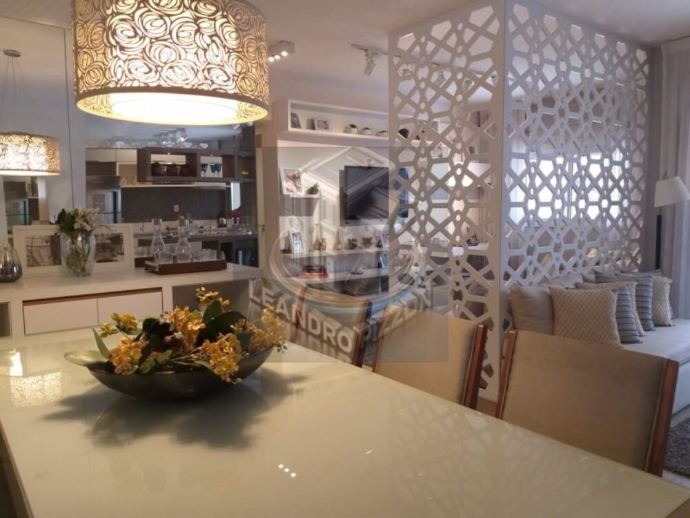 Apartamento à venda com 3 quartos, 94m² - Foto 1