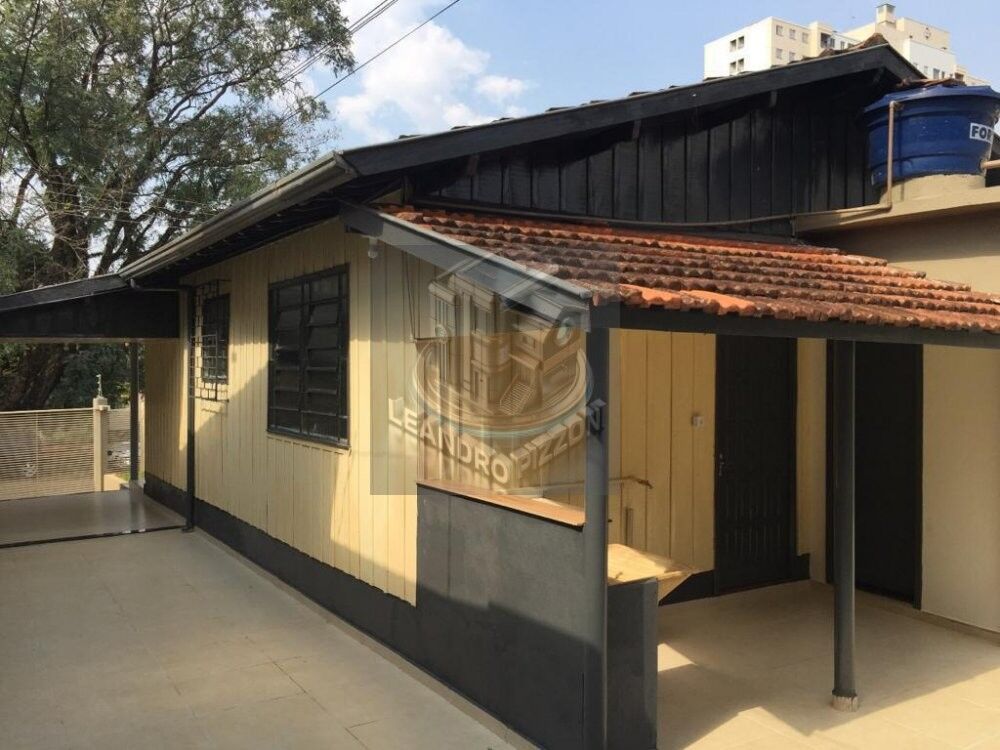 Casa à venda com 3 quartos, 280m² - Foto 3