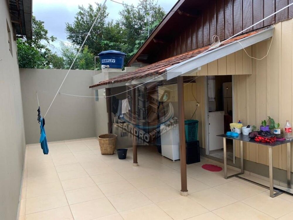 Casa à venda com 3 quartos, 280m² - Foto 28