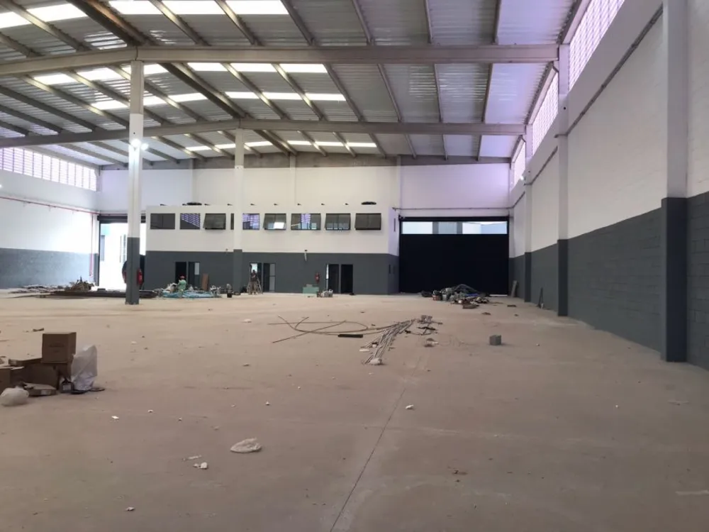 Depósito-Galpão, 2000 m² - Foto 1