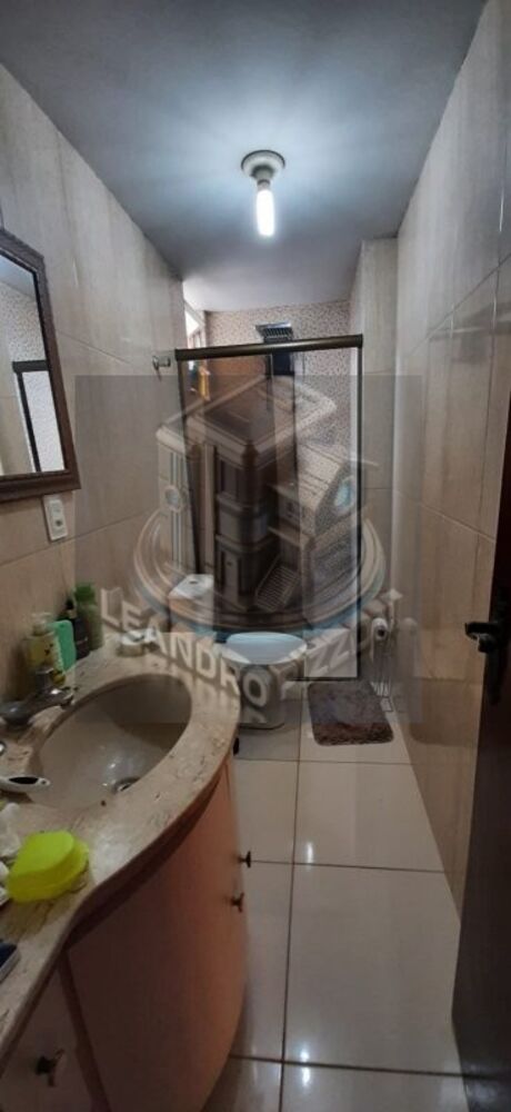 Apartamento à venda com 3 quartos, 75m² - Foto 4