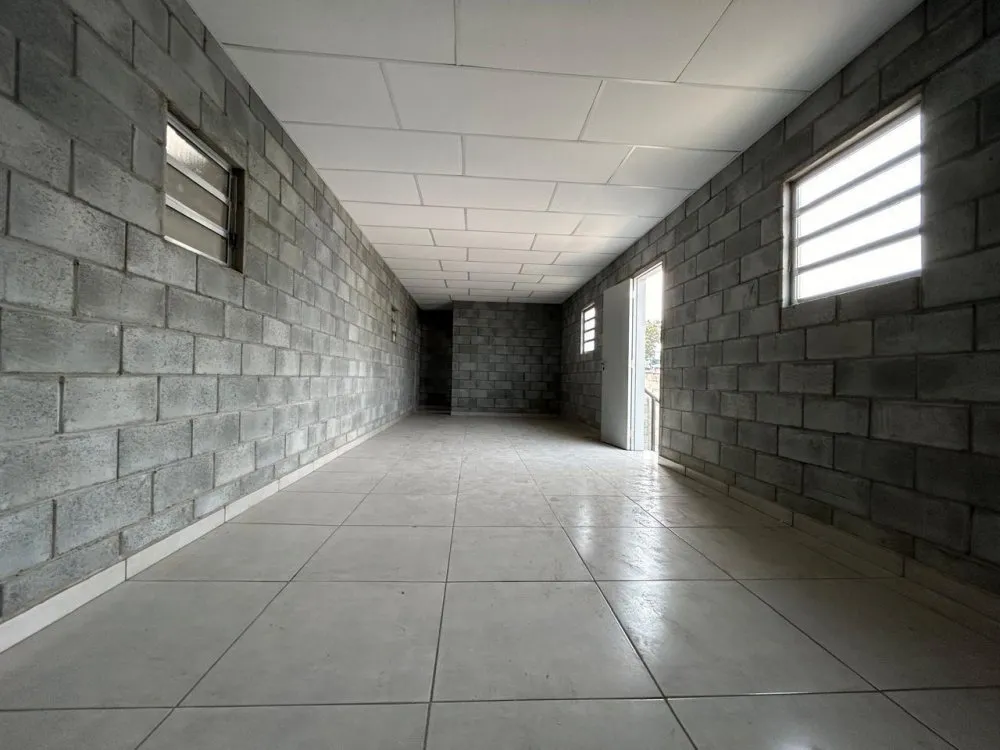 Depósito-Galpão, 1250 m² - Foto 2