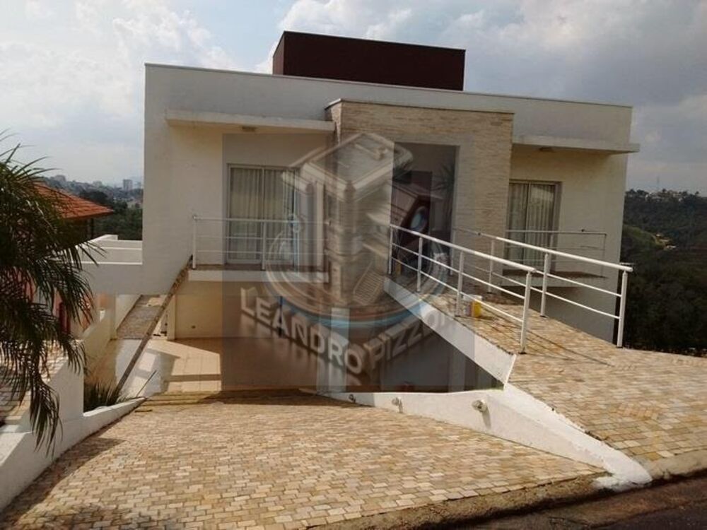 Casa de Condomínio à venda com 3 quartos, 320m² - Foto 2