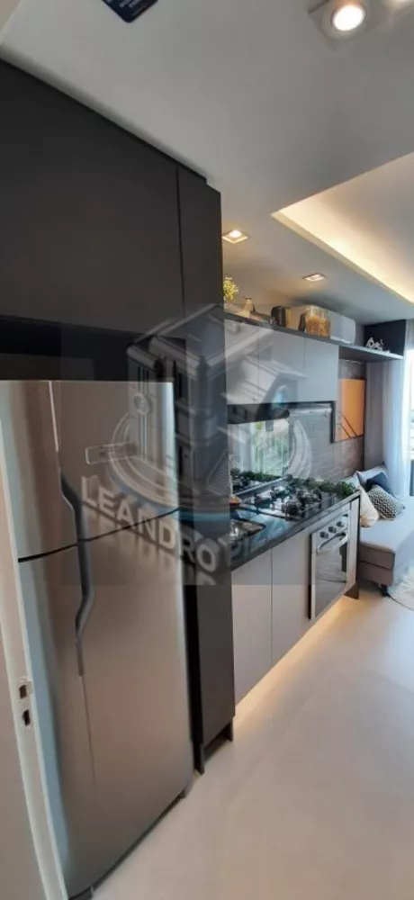 Apartamento à venda com 2 quartos, 35m² - Foto 14