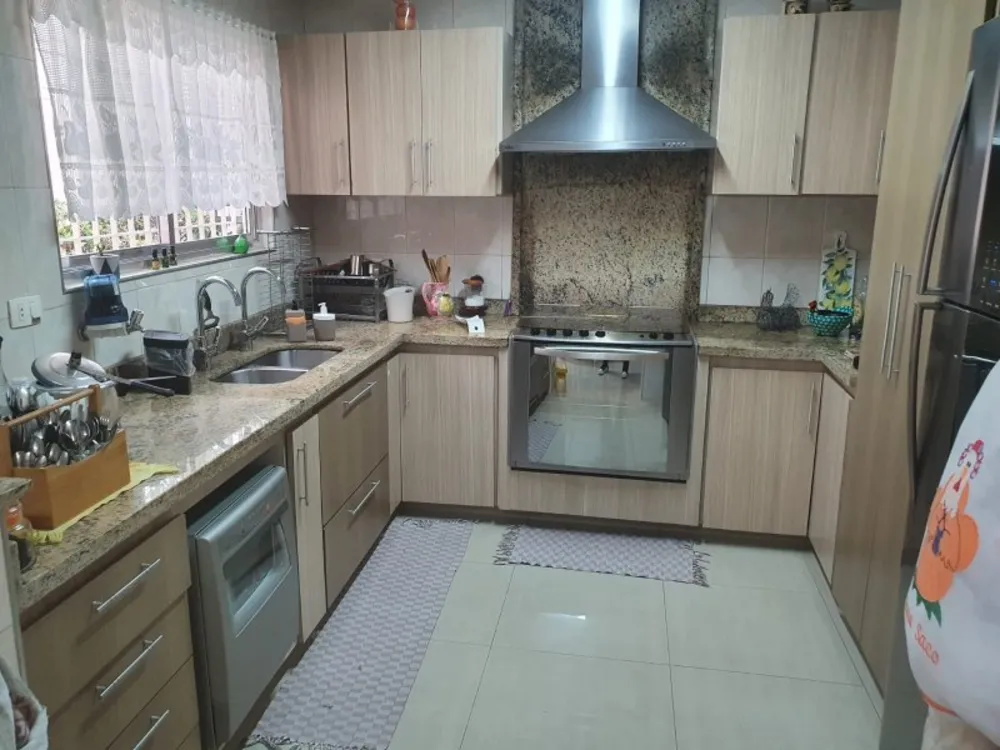 Casa, 3 quartos, 220 m² - Foto 8