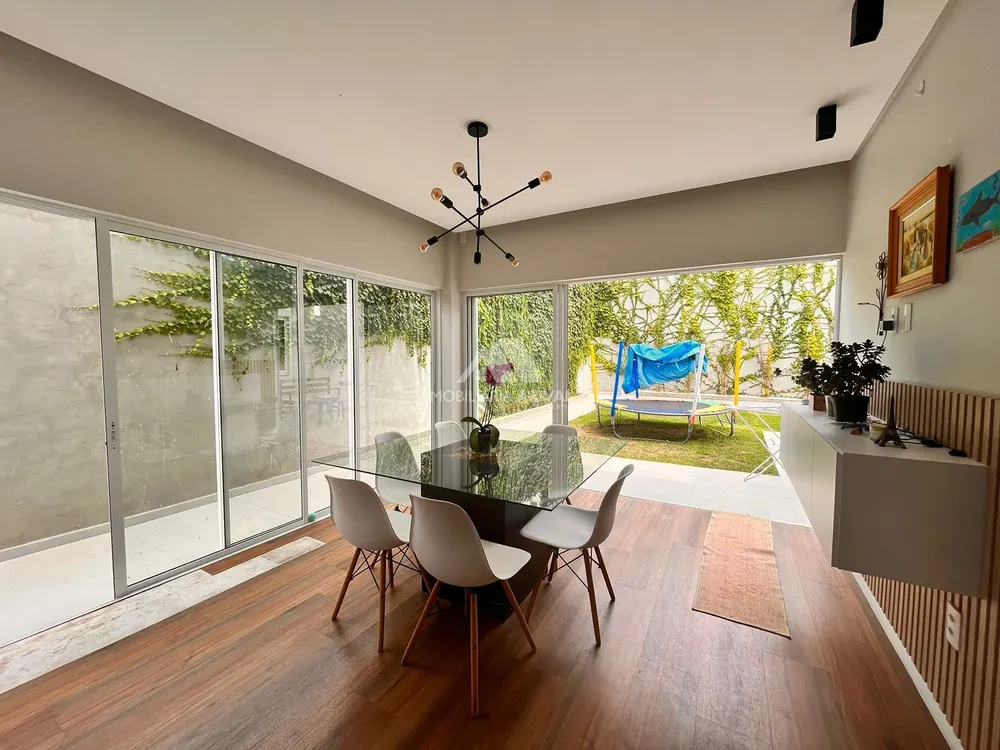 Casa, 3 quartos, 171 m² - Foto 1