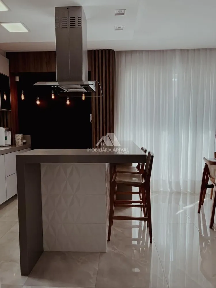 Sobrado, 3 quartos, 230 m² - Foto 2