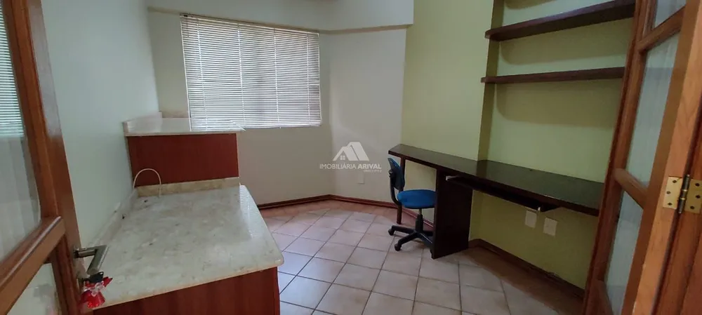 Apartamento, 3 quartos, 200 m² - Foto 9