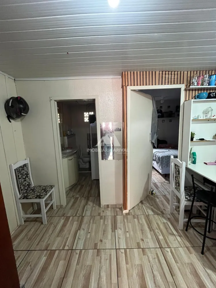 Casa, 6 quartos, 110 m² - Foto 1