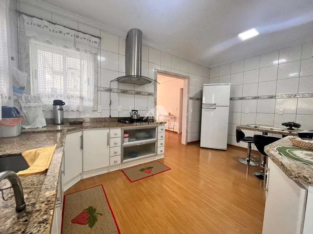 Casa, 4 quartos, 395 m² - Foto 4