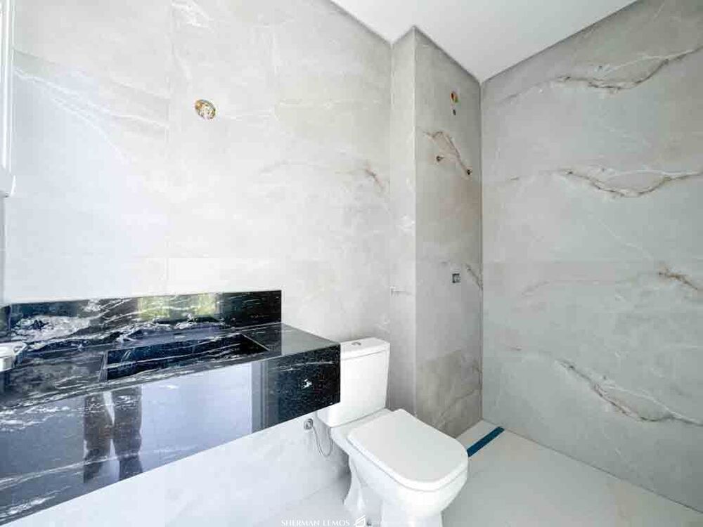 Casa de Condomínio à venda com 4 quartos, 250m² - Foto 13