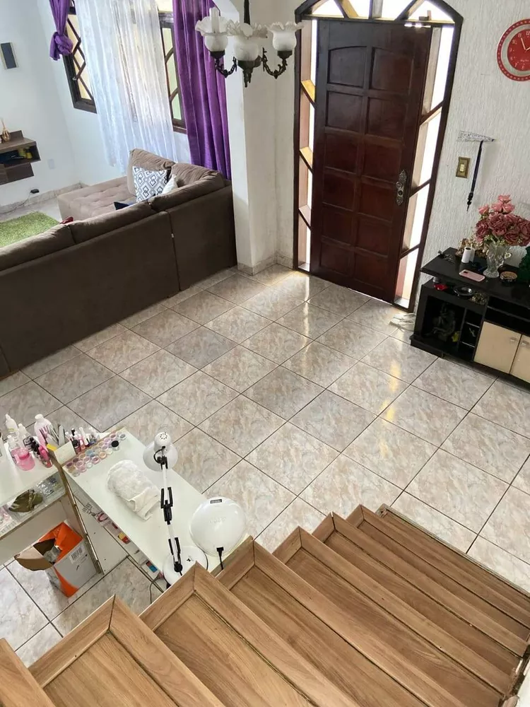 Sobrado à venda com 5 quartos, 250m² - Foto 5