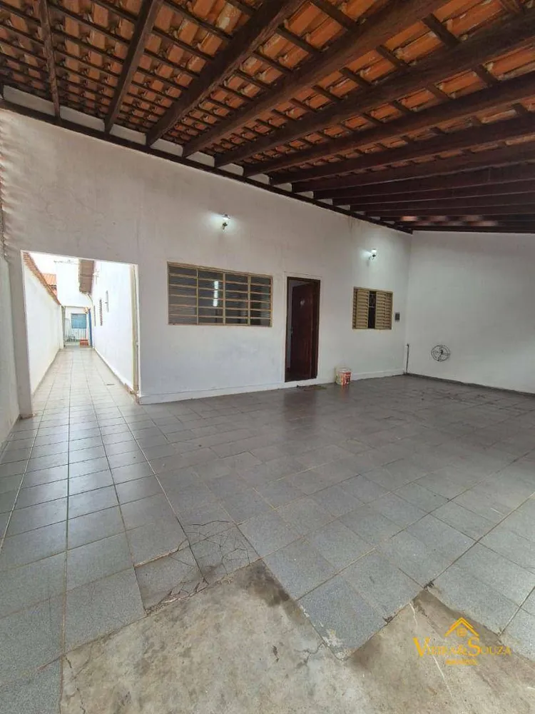 Casa, 4 quartos, 250 m² - Foto 3