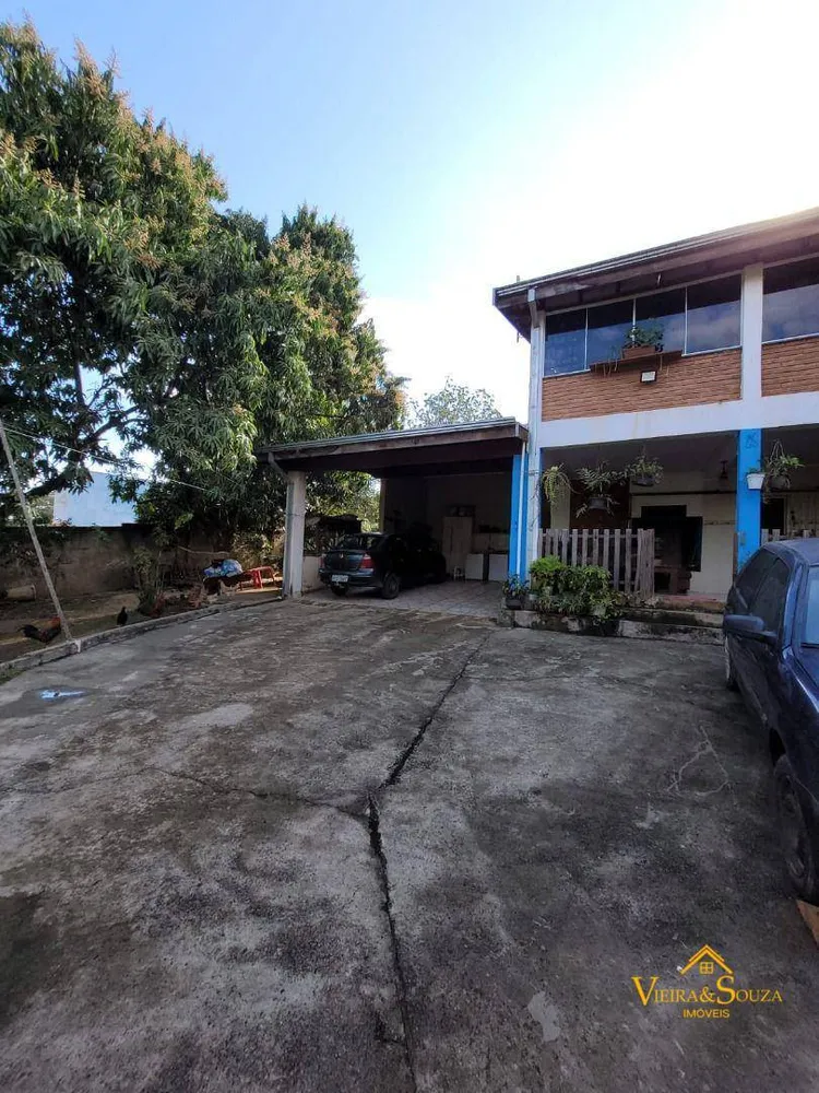 Chácara, 3 quartos, 1732 m² - Foto 2