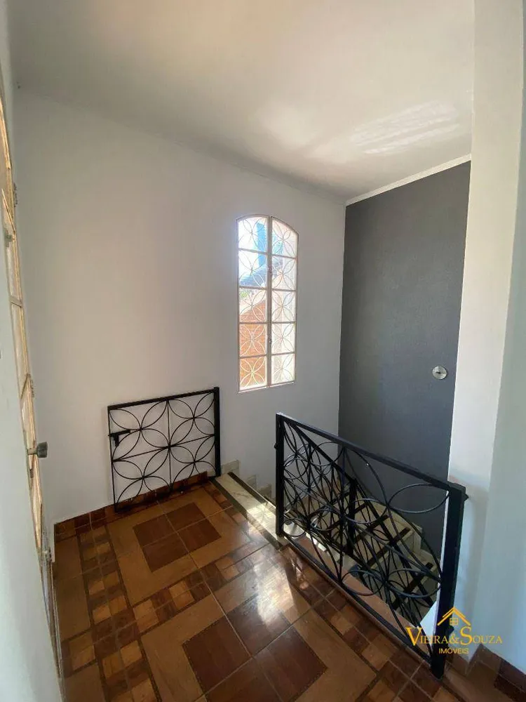 Casa, 5 quartos, 216 m² - Foto 3