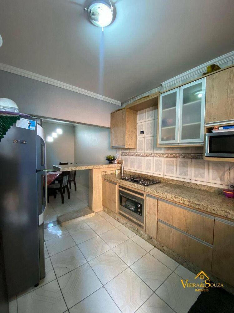 Casa, 3 quartos, 222 m² - Foto 15