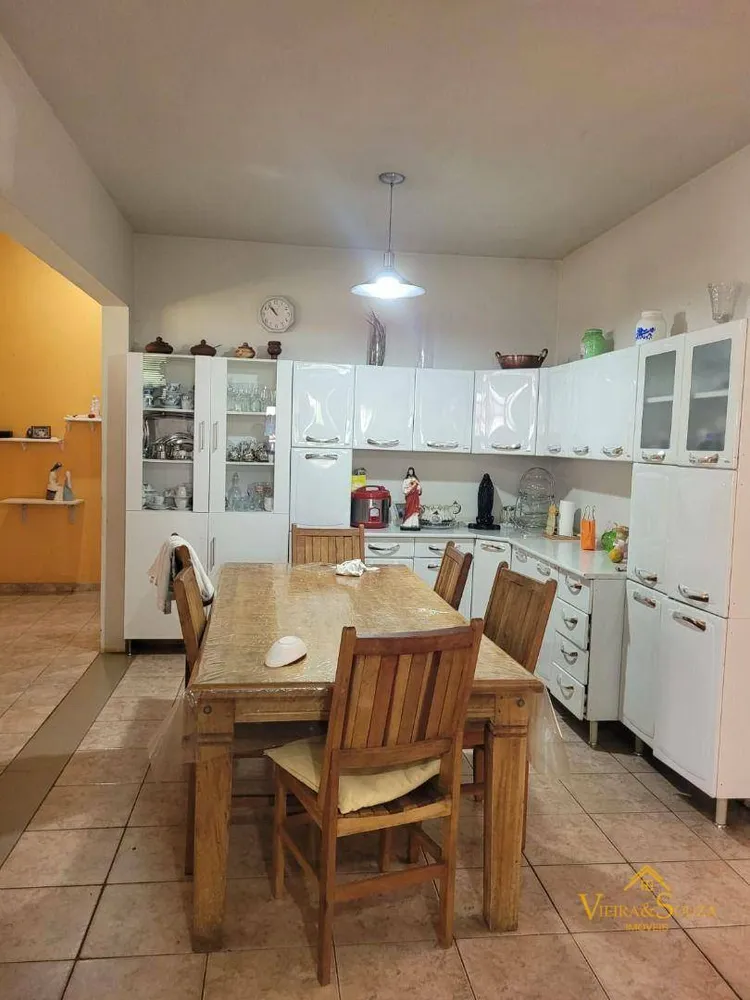 Chácara, 3 quartos, 1746 m² - Foto 3