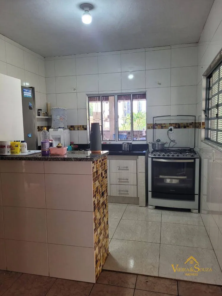 Chácara, 3 quartos, 1746 m² - Foto 4