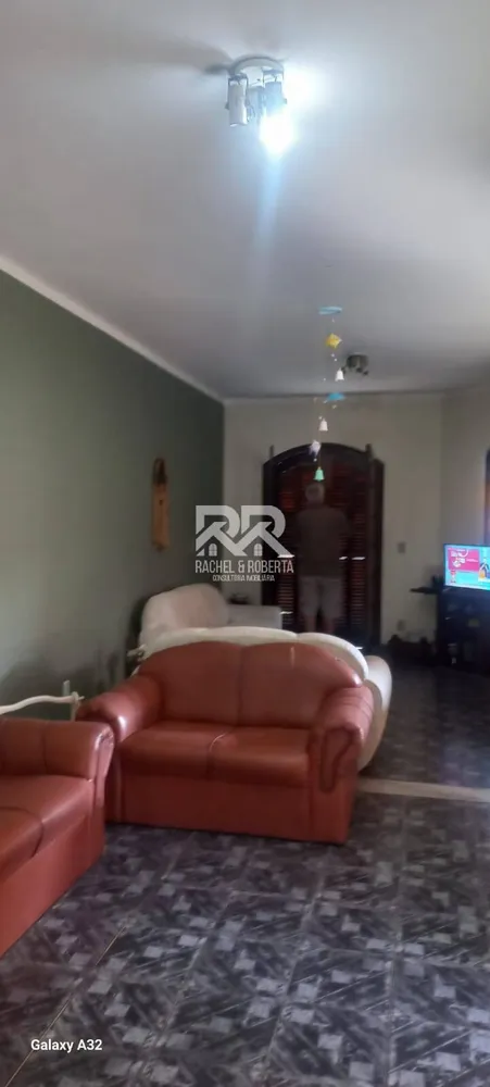 Casa, 3 quartos, 246 m² - Foto 21